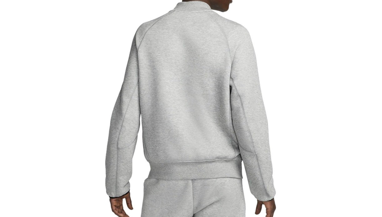 Pull Nike